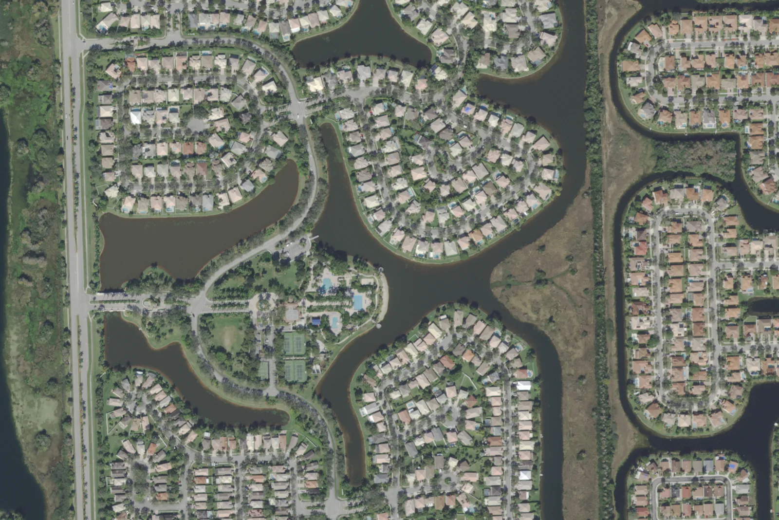 Pembroke Isles from above, with NW 172nd Avenue along the left edge, in a 2021 USDA aerial photograph